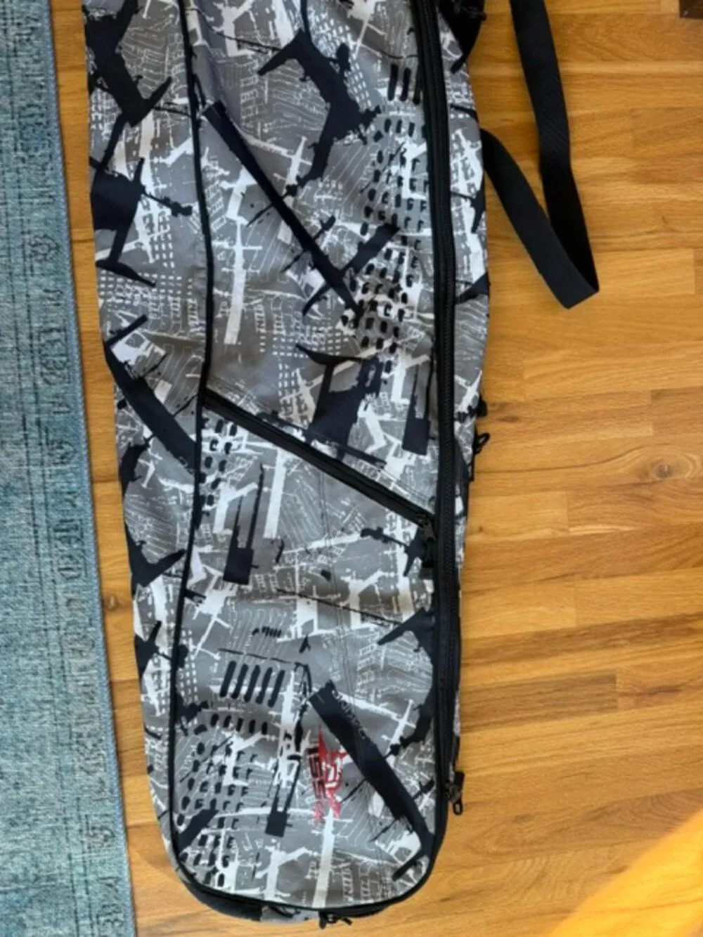 Dakine Freestyle Bag 155 CM - Use for snowboarding, skiing
